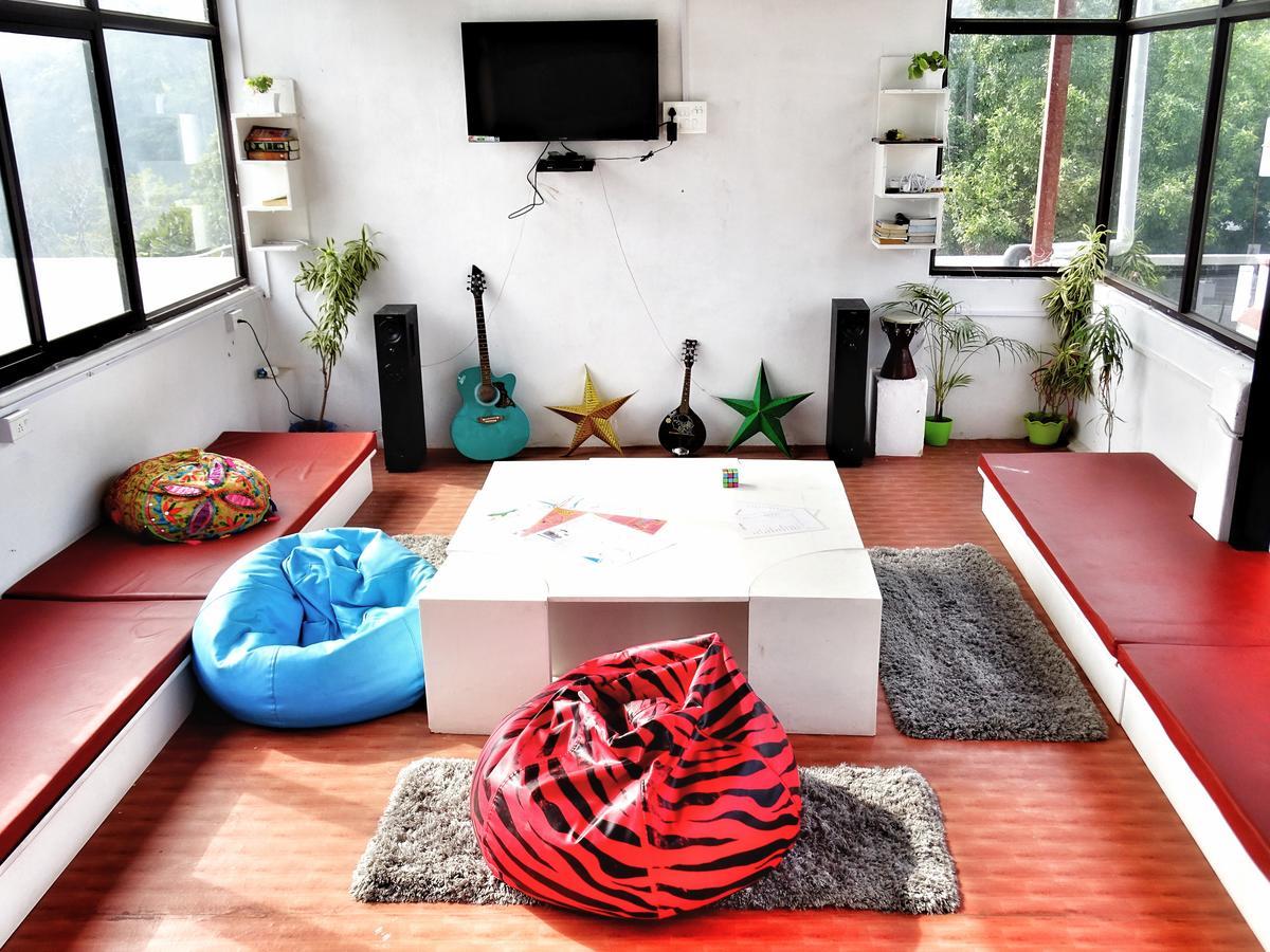 Hostel Cozy Beds Rishīkesh Exteriör bild